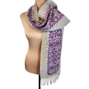 Amicale Cashmere scarf